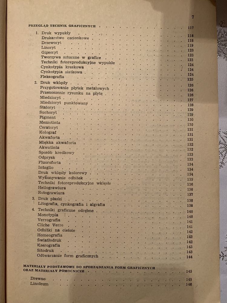 Podstawy technologii malarstwa i grafiki Jerzy Werner, 1985 Stan dosta