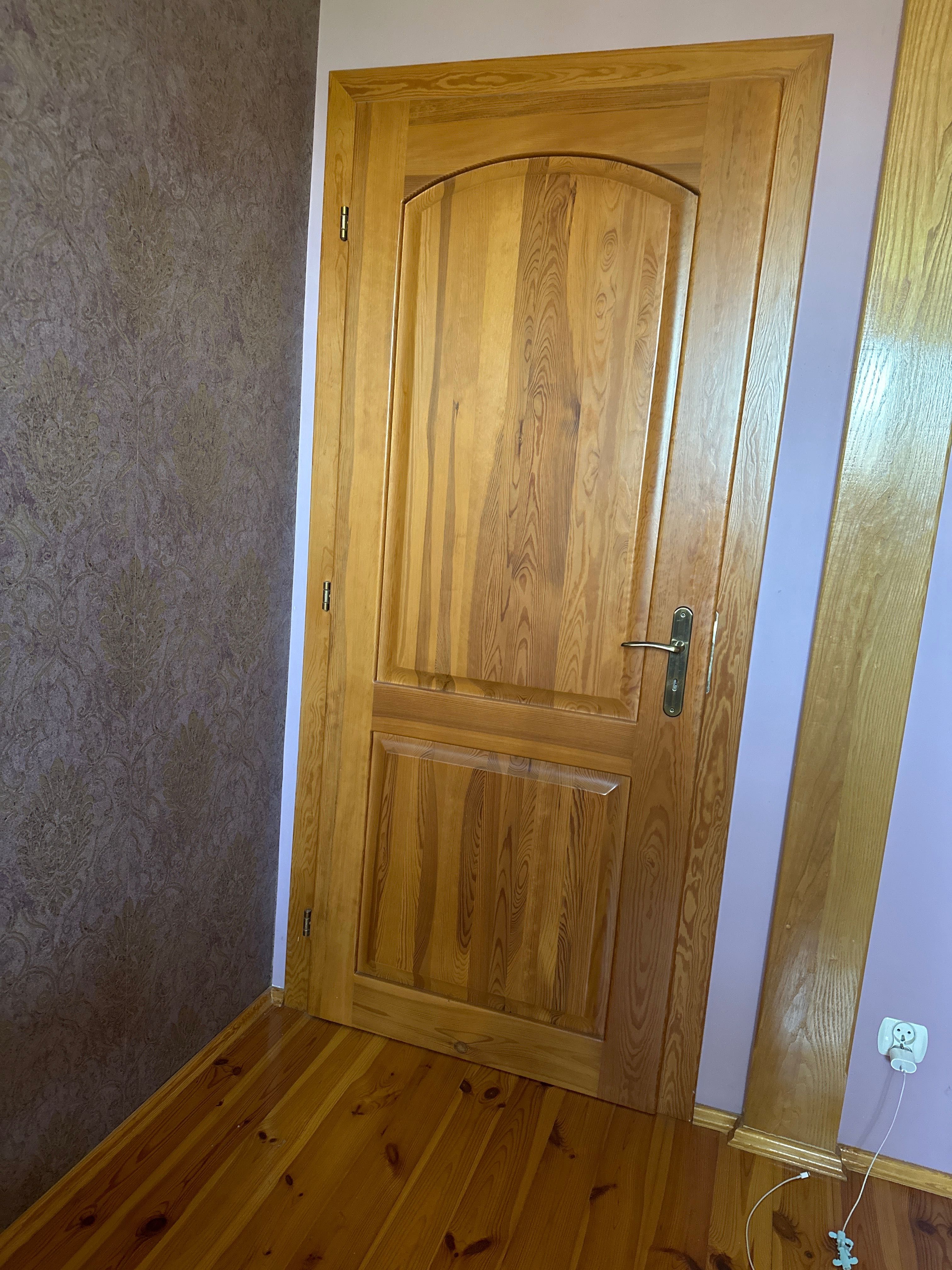 Drzwi z litego drewna  wewnętrzne