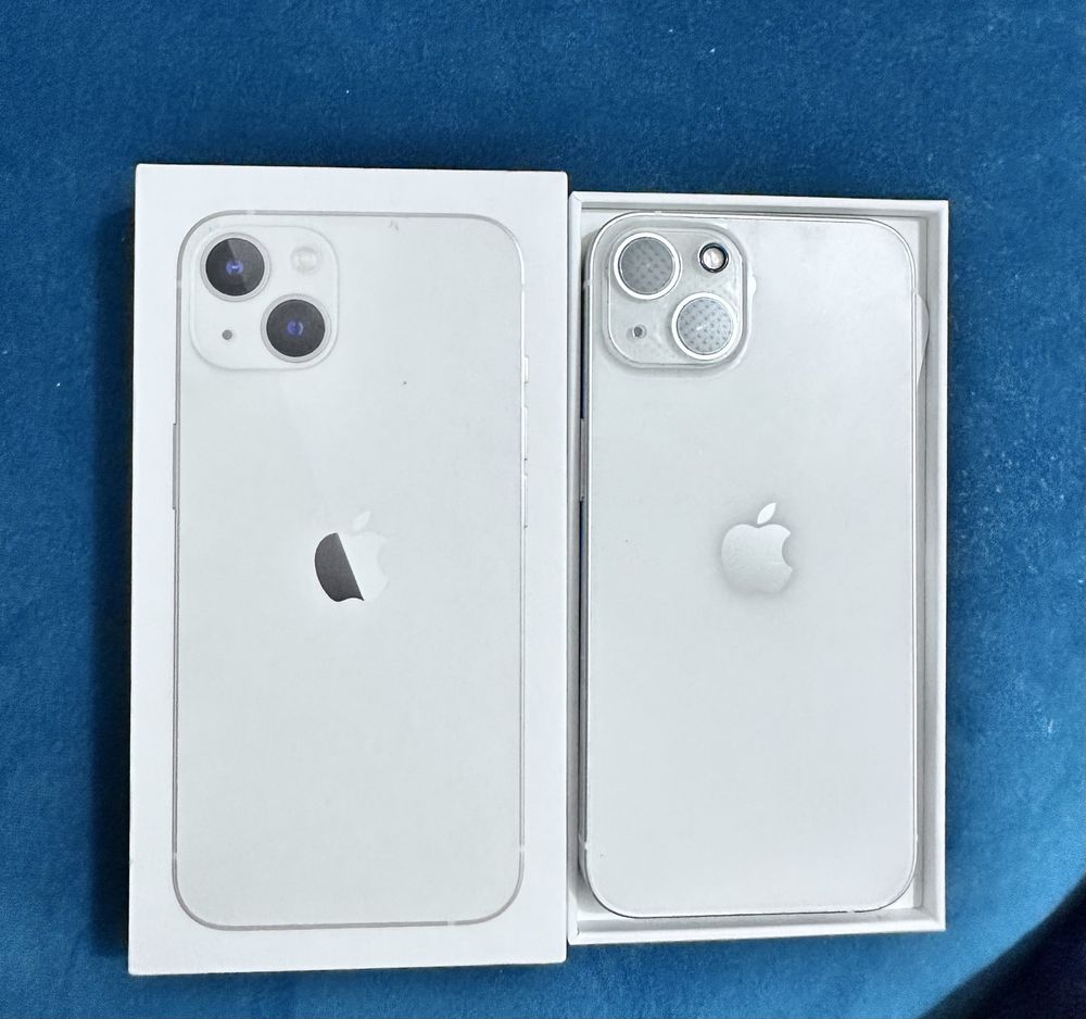 iPhone 13 Silver