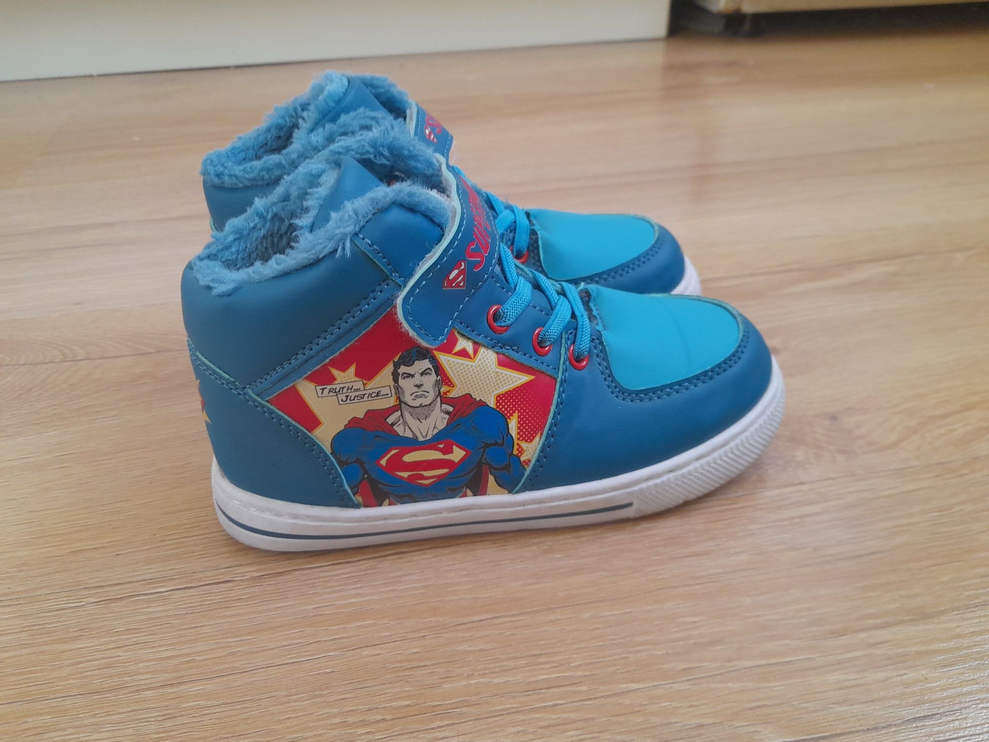 Buty ocieplane superman dla chłopca 30