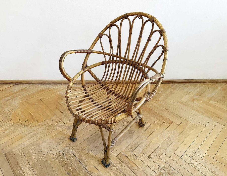 Fotel rattanowy bambusowy retro z okrągłym oparciem