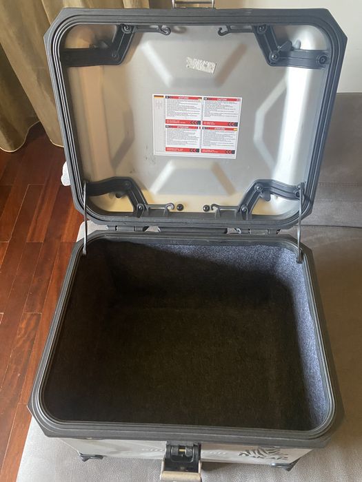 Top Case Sw Motech c/ suporte Troca