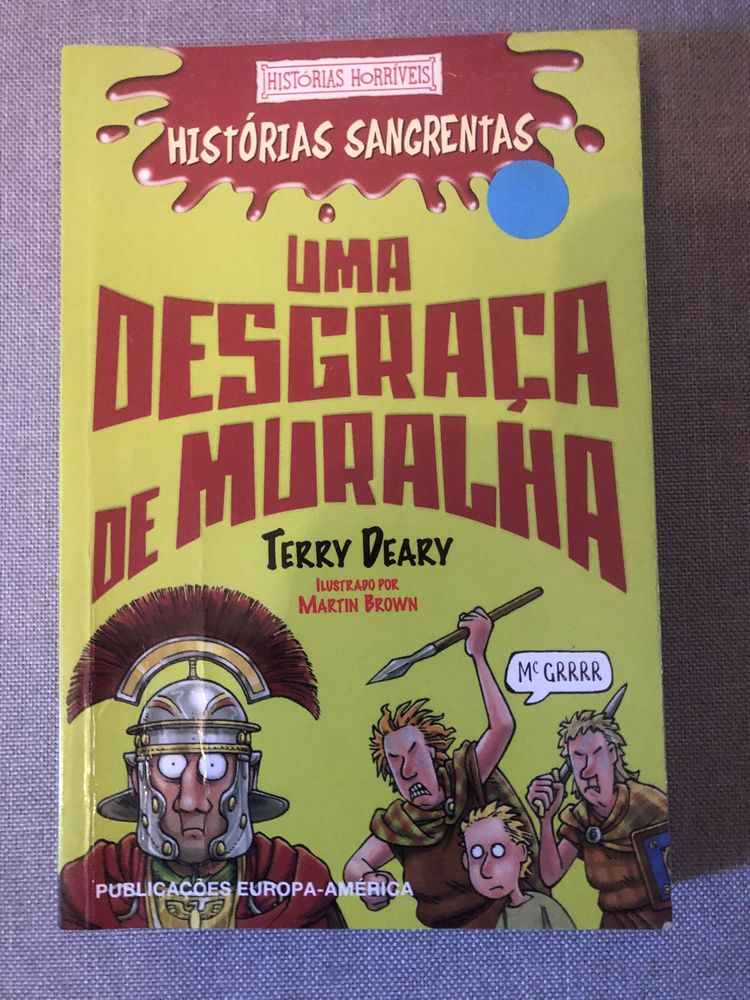 Uma desgraca de muralha - historias sangrenta - Martin Brown