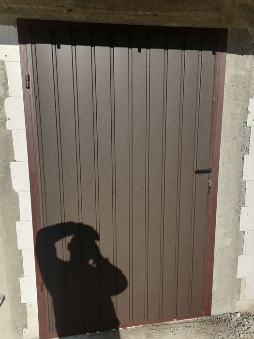 Drzwi ocieplane drzwi z blachy trapezowej ocynk