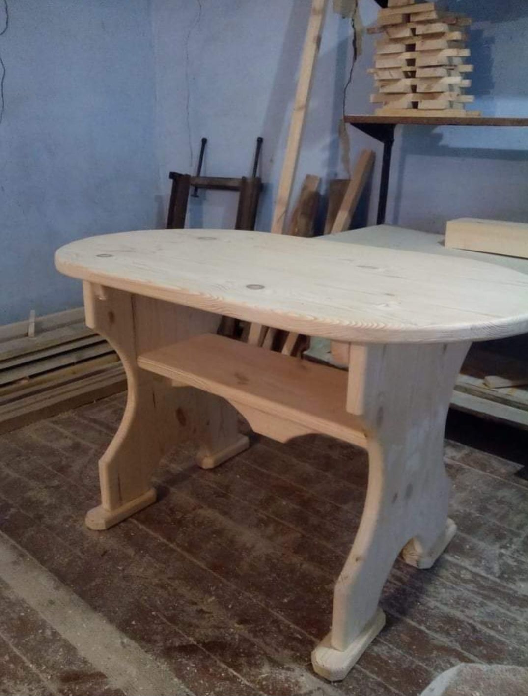 Изготовляем деревянные изделия: туалеты" собачьи будки" столы под зака