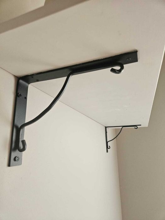 2 Półki IKEA oraz 4 wsporniki