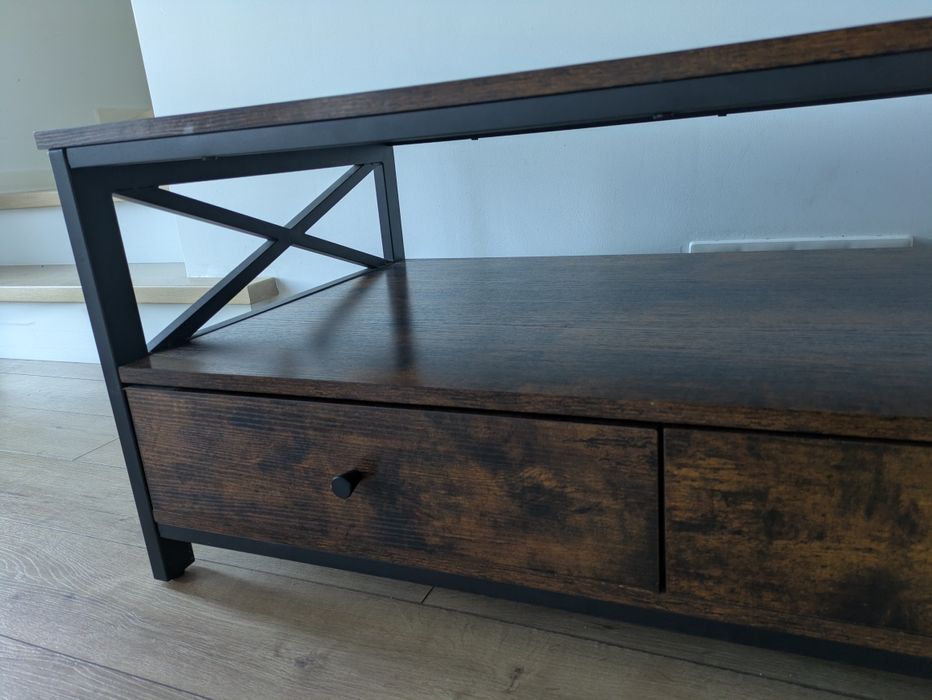 Stolik kawowy brązowy