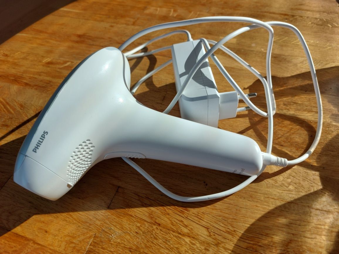 Depilator laserowy Philips Lumea