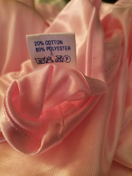 Różowa koszula nocna