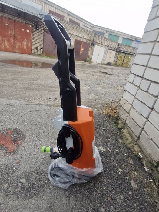 Мийка високого тиску STIHL  RE90