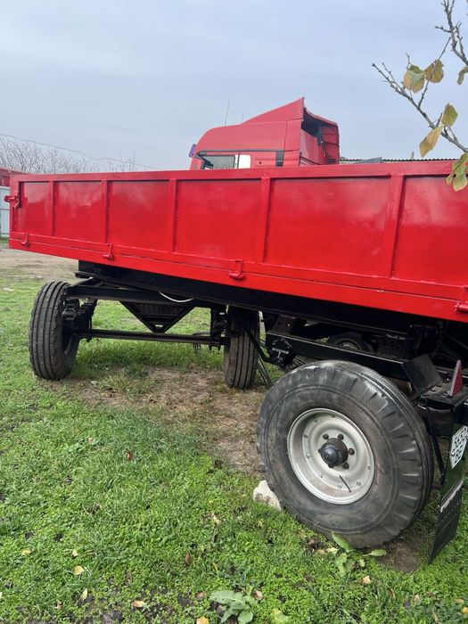 тракторний самосвальний причіп 2ПТС-4