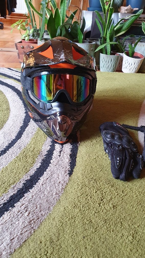 Kask na cros enduro