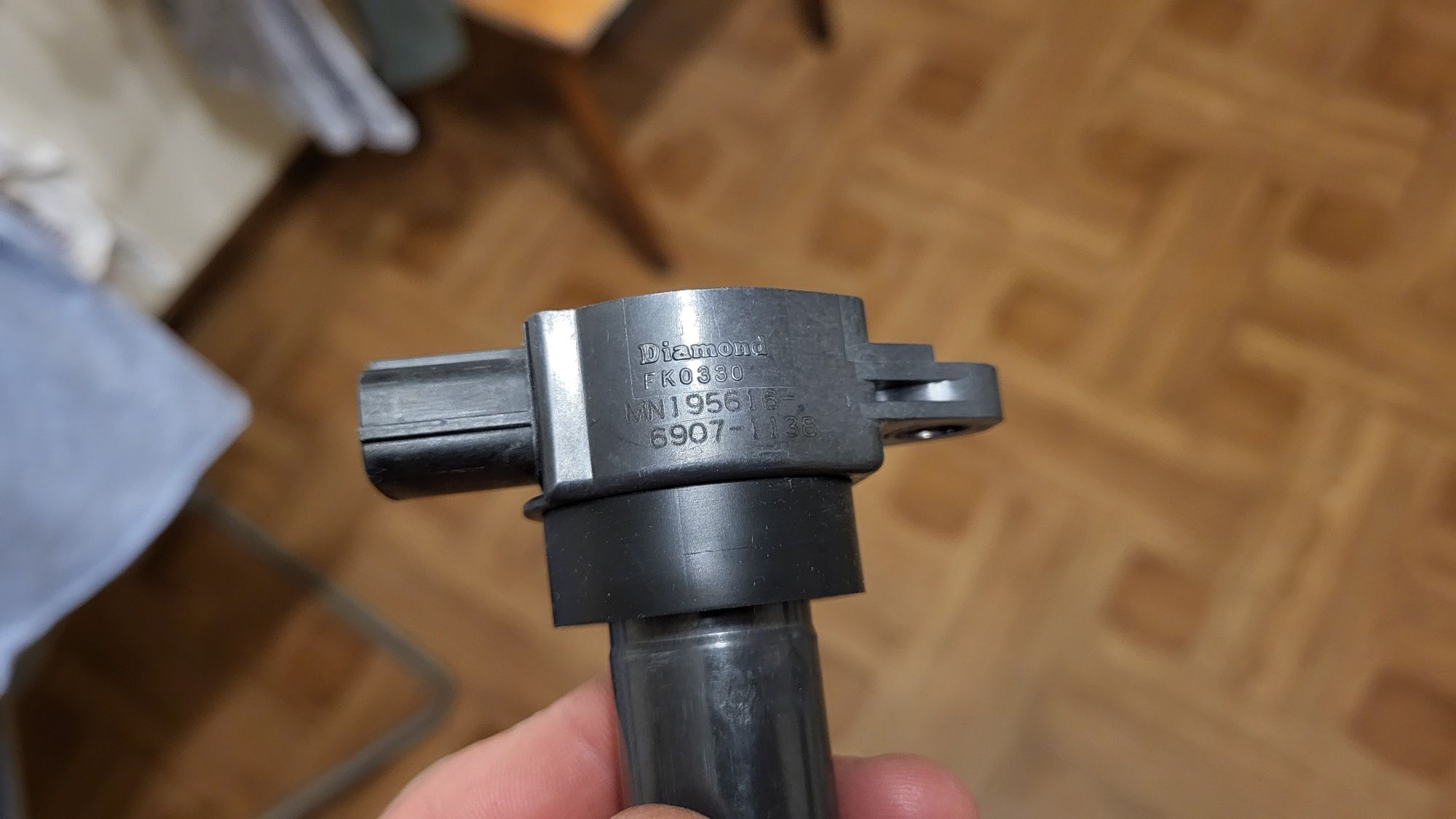 Катушка Mitsubishi Colt VI 2004-2012  MN195616/ Smart Forfour 2004