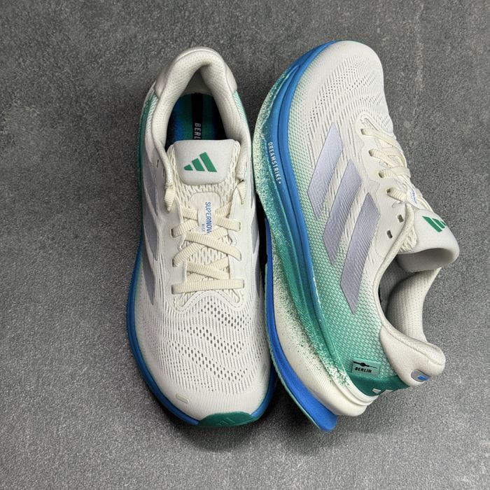 Легкі кросівки Adidas Supernova JI1411 ОРИГІНАЛ 100% 38.5 р