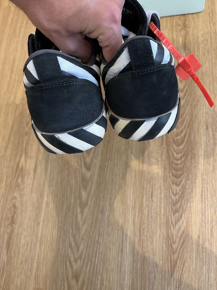 Off-White Vulcanized Low