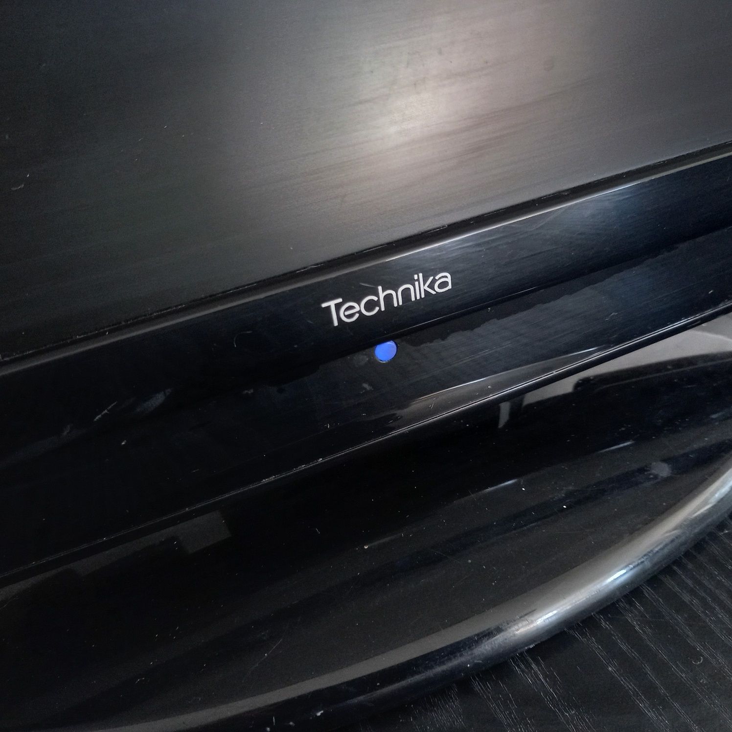 Monitor technika