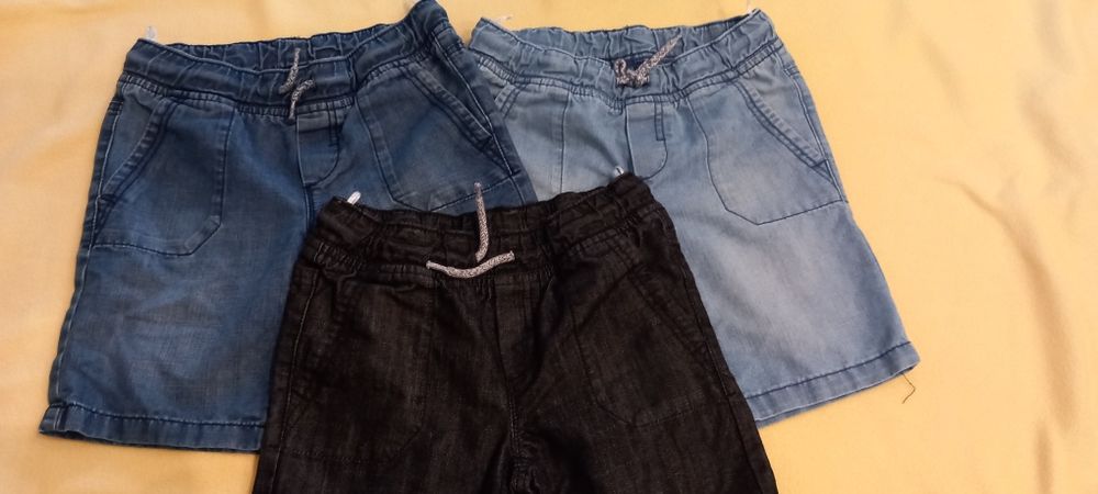 Bermudy szorty jeans 128
