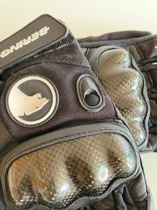 Luvas Moto M/V Bering