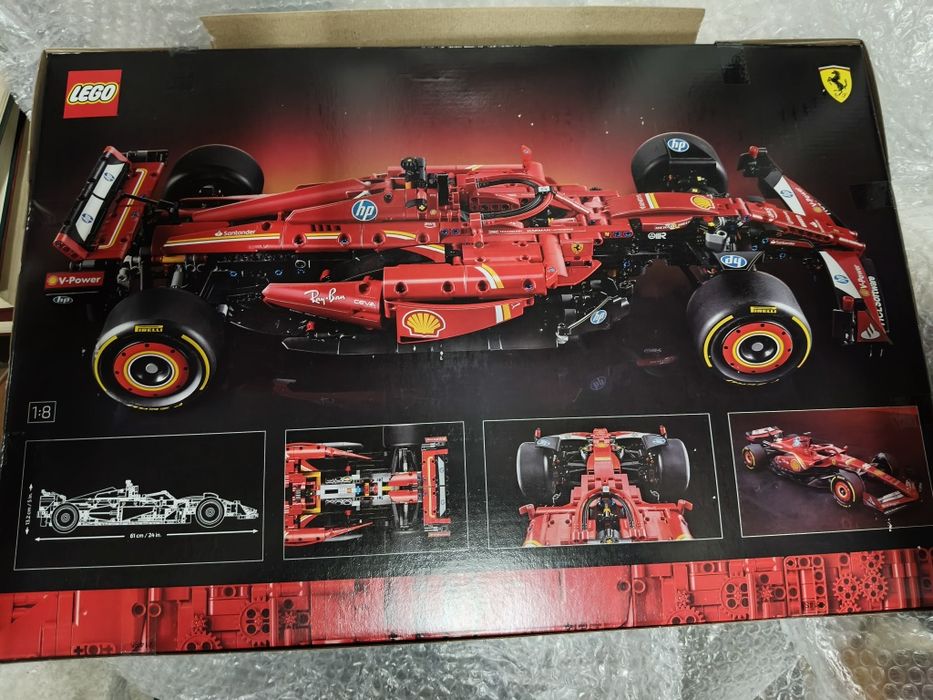 LEGO Technic Ferrari SF-24