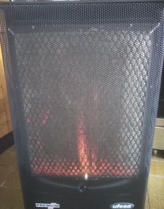 Aquecedor a gás Ufesa
