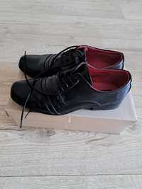 Czarne buty komunia roz 38
