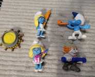 Smerfy Zestaw 4 figurek Peyo 2013r. z McDonald's + palenisko
