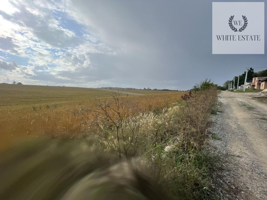 Продаж земельної ділянки с. Підгородне