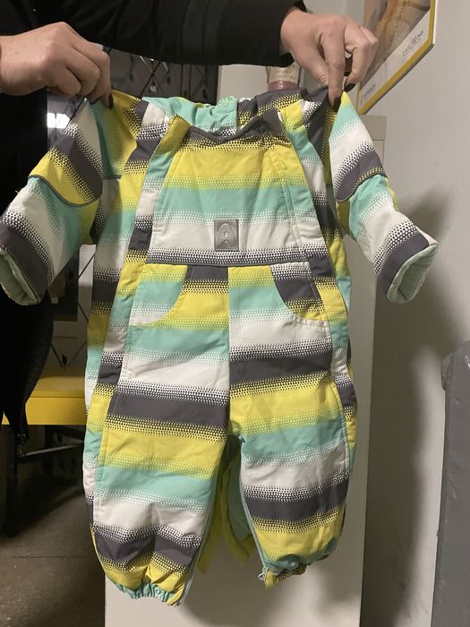 Продам дитячий комбінезон