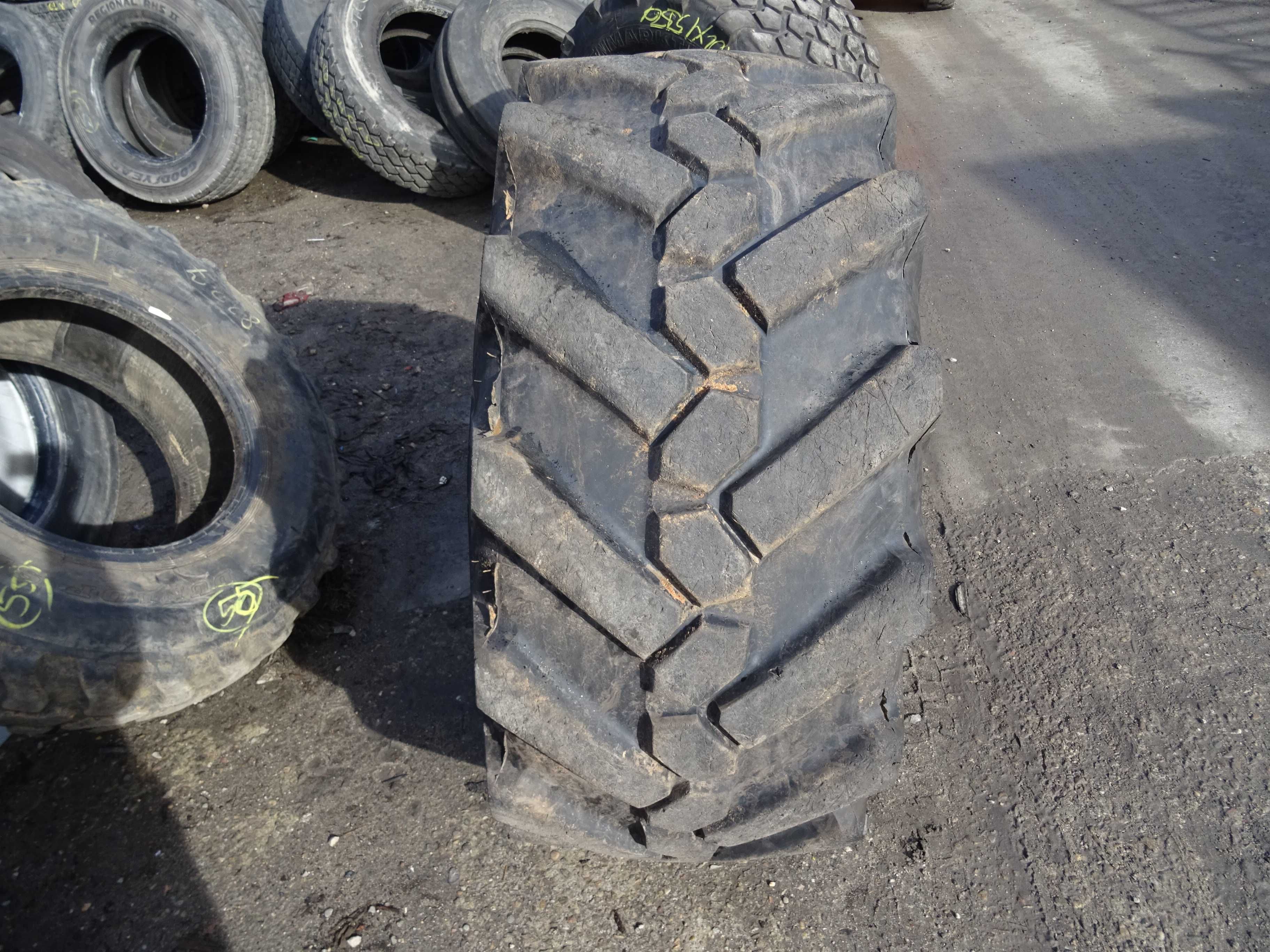 opona 445/45R19.5 Michelin XF (2000 netto)