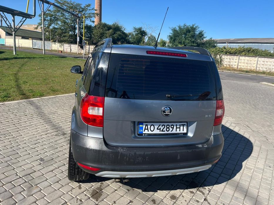 Продам Skoda yeti 2010