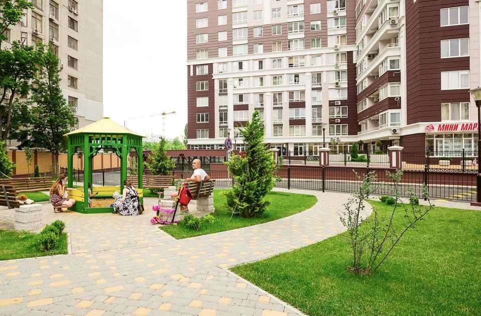 Продам 1 комн квартиру 49 м2 с ремонтом жк Гольфстрим в Одессе Аркадия