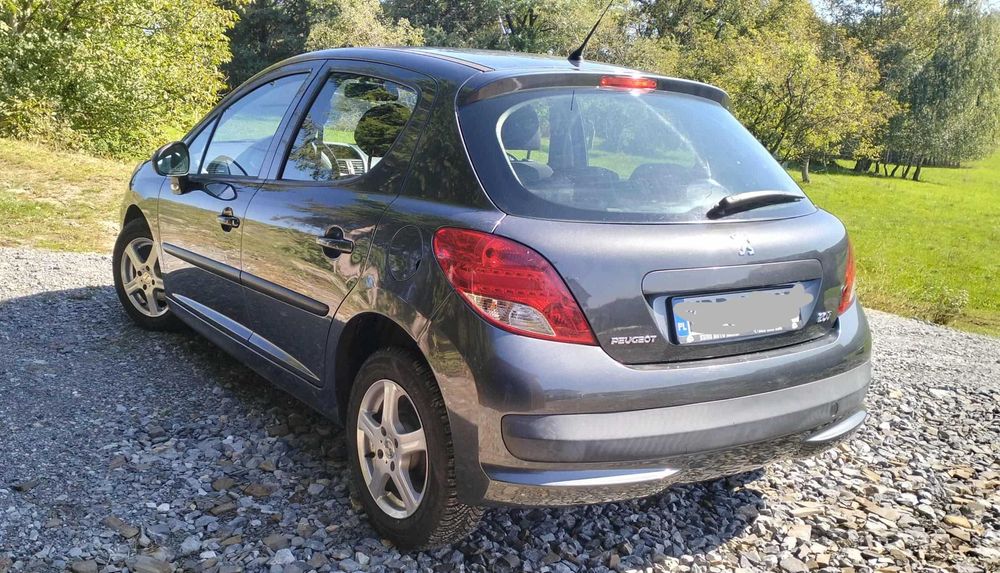 Peugeot 207 1.4 HDI (2012) – Oszczędny Diesel, Bez Korozji, 150 tys.