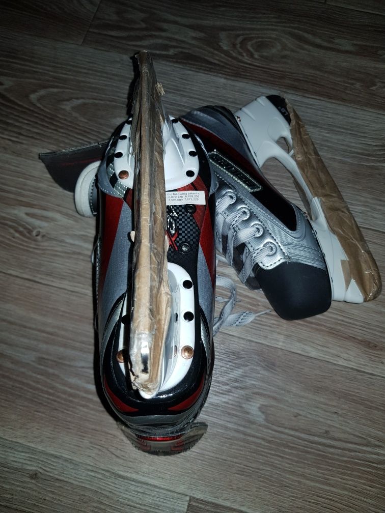 Продам коньки  Bauer Vapor APX