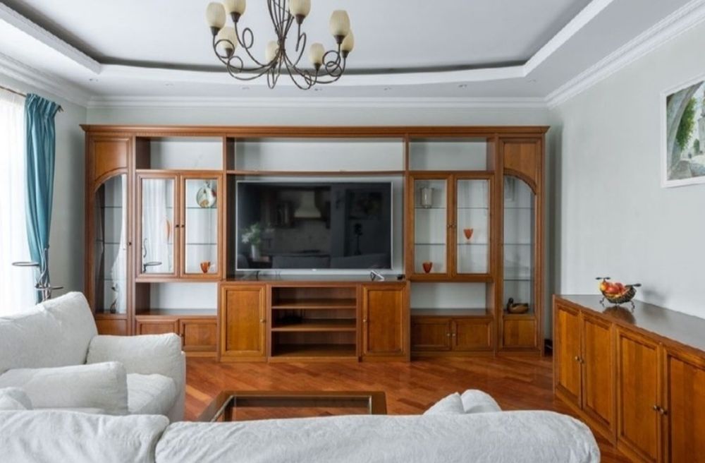 Продажа квартиры,Антоновича 4/6, роскошная,ремонт,мебель