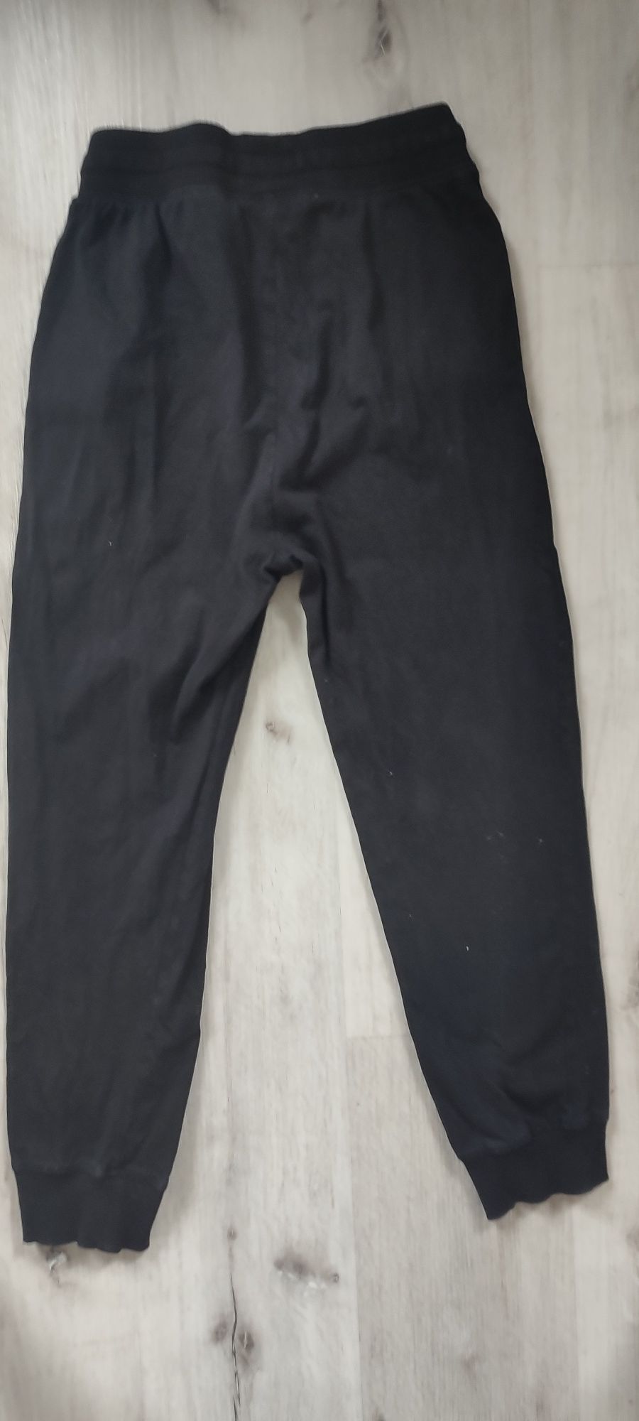 Spodnie dresowe chłopięce 158 H&M