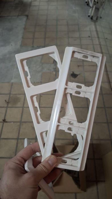 Tomadas e interruptores Legrand