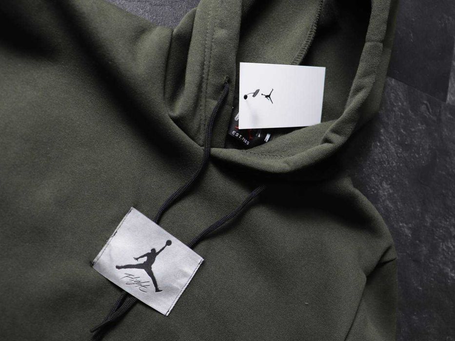 Костюм Jordan. оливкового кольору