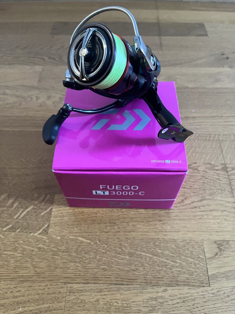 Котушка Daiwa 20 Fuego LT с3000
