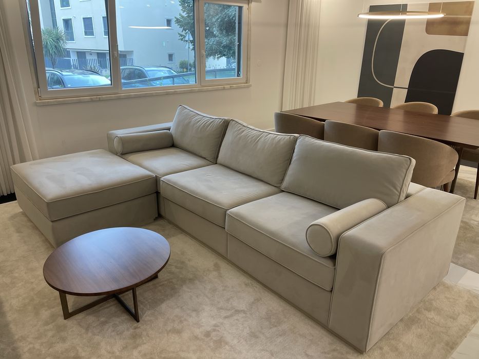 Sofá Novo grandes dimensões + puff