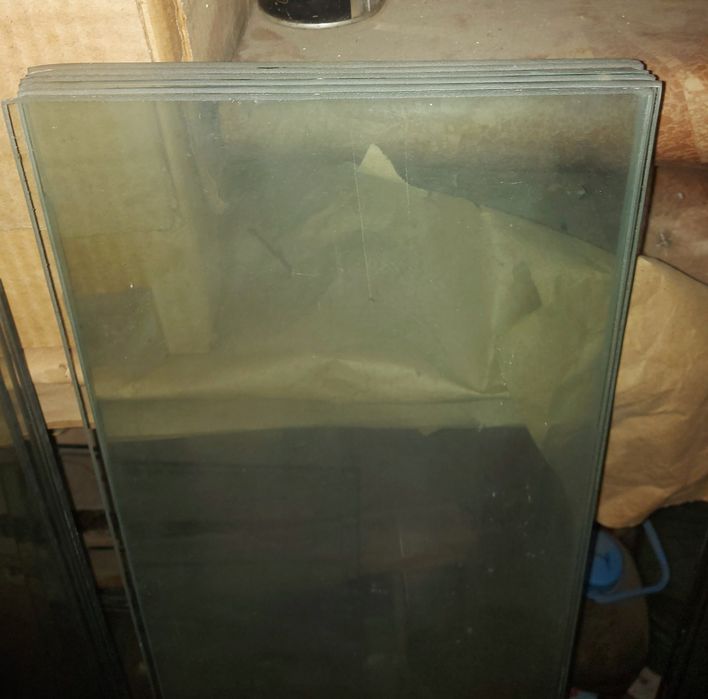 Полка закаленное полированное стекло б/у