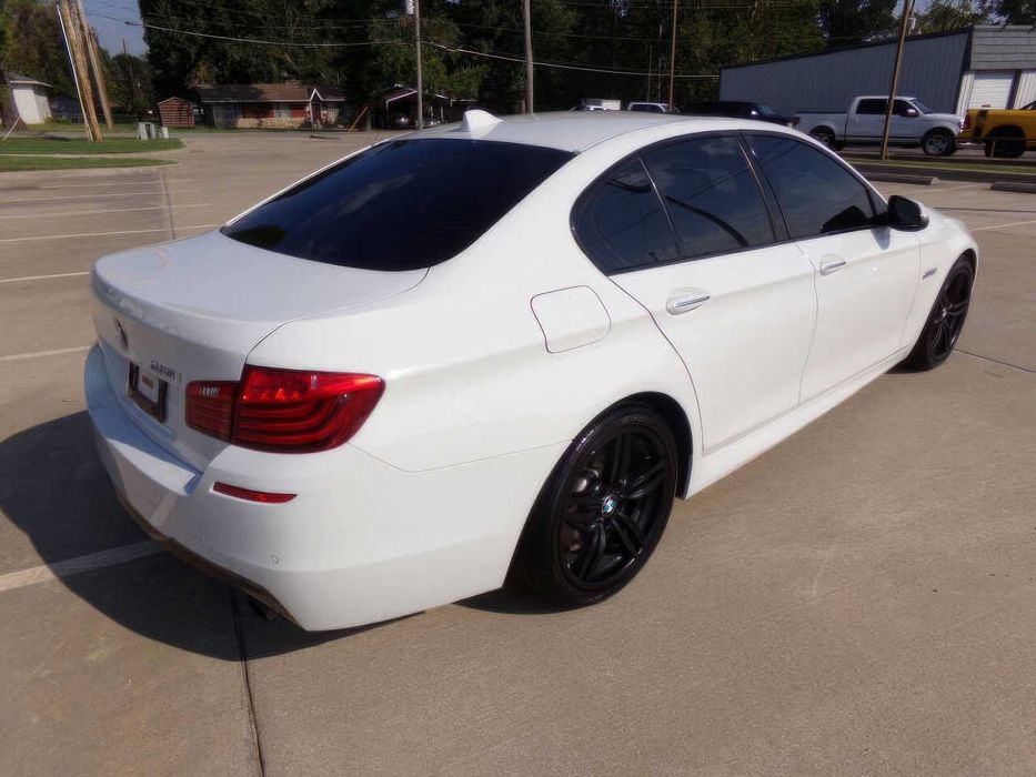 BMW 5 Series 535i      2016