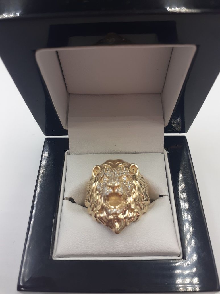 Nowy złoty pierścionek 585 9,39g po 250 zł za gram