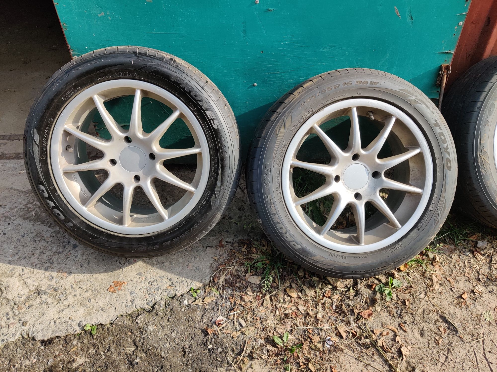 Диски 16 4 114.3 lancer 9  , с резиной 205 55 16 лето made in Japan
