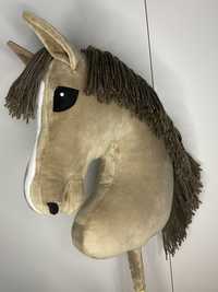 Hobby horse, A3, jasnobrązowy