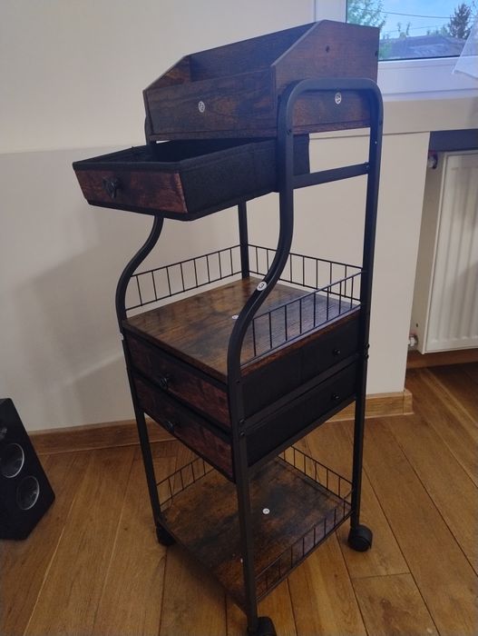 Komoda,toaletka,stojak,regał,toaleta