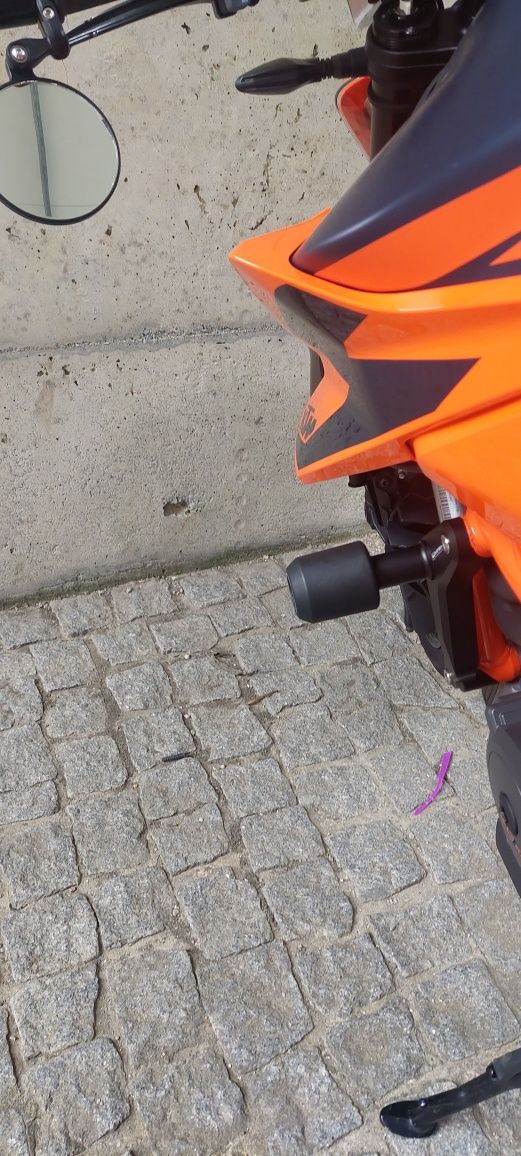 Ktm 1290 super duke r