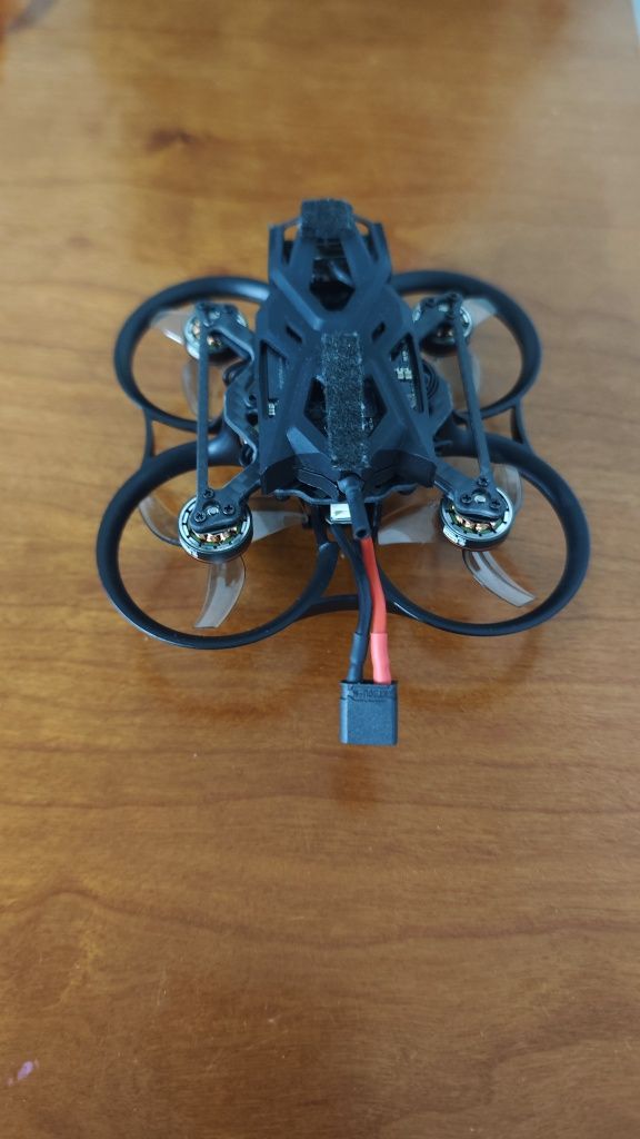 Drone Pavo Femto Versão PNP + 8 Baterias