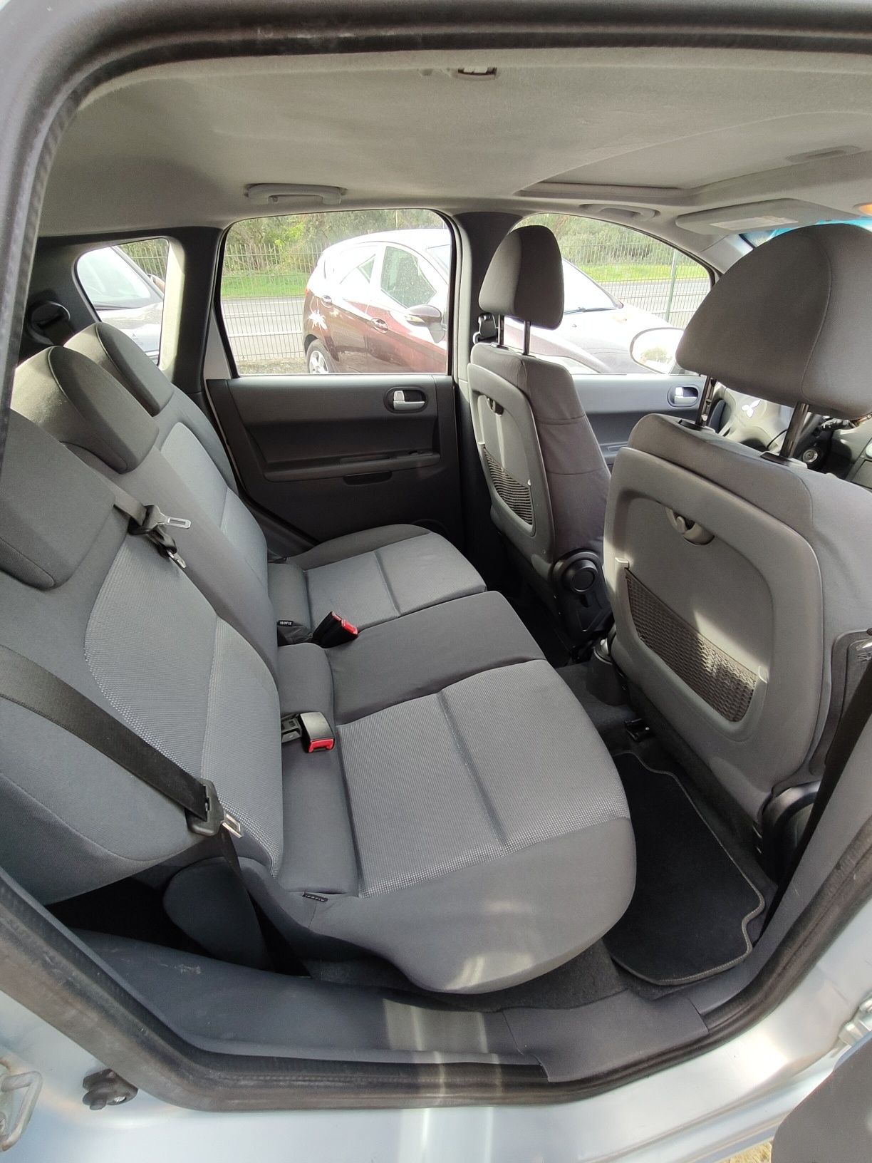 Mitsubishi Colt TOP TOP TOP