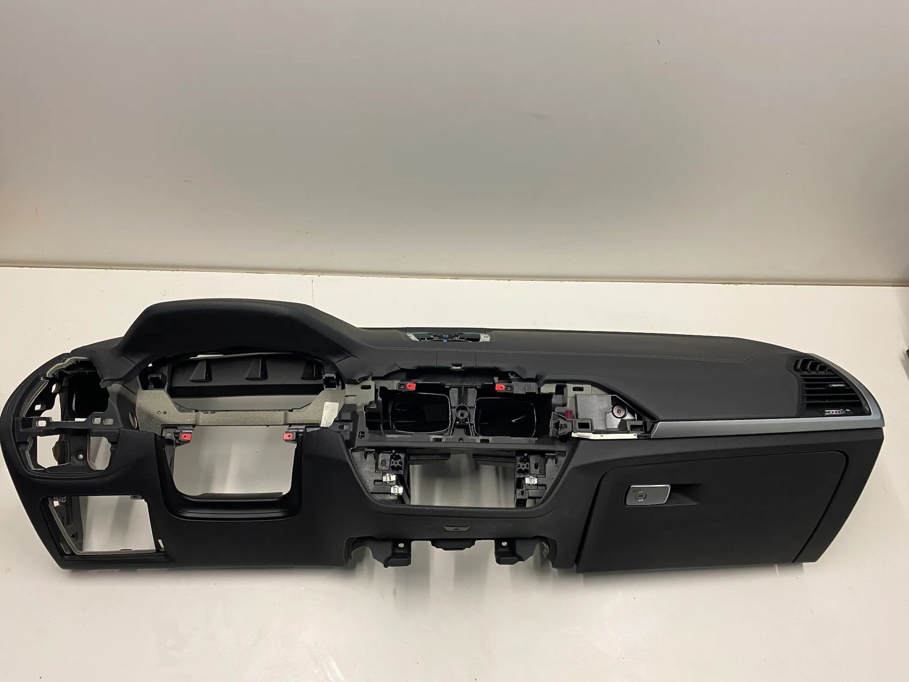 BMW X3 G01 X4 G02 DESKA ROZDZIELCZA KONSOLA SKÓRA SZARA NIĆ HEAD UP HUD