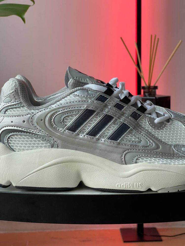 Кросівки Adidas Ozmillen Shoes Grey IF4015